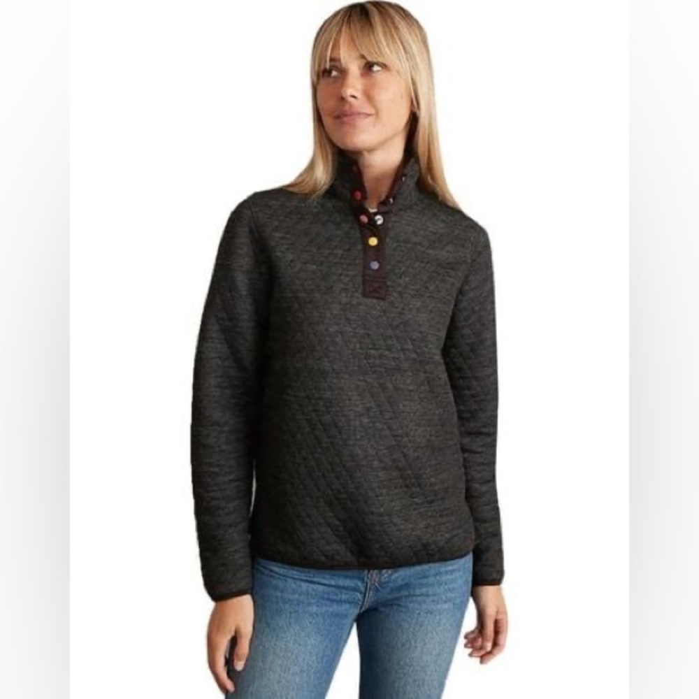 Marine Layer Reversible Quilted Pullover in Charcoal Grey/Mid Heather Grey